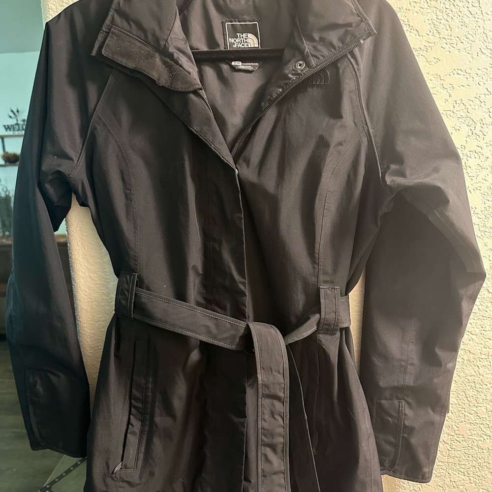 The Northface women’s Jacket